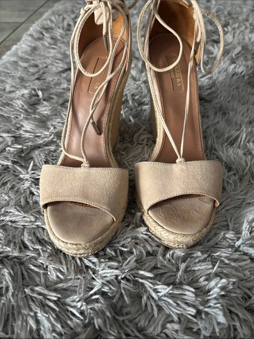$695 EUC Altuzarra Beige Suede Lace-Up Espadrille Wedge Sandals. Size 39